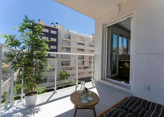 Apartamento De Lujo De Dos Estepona