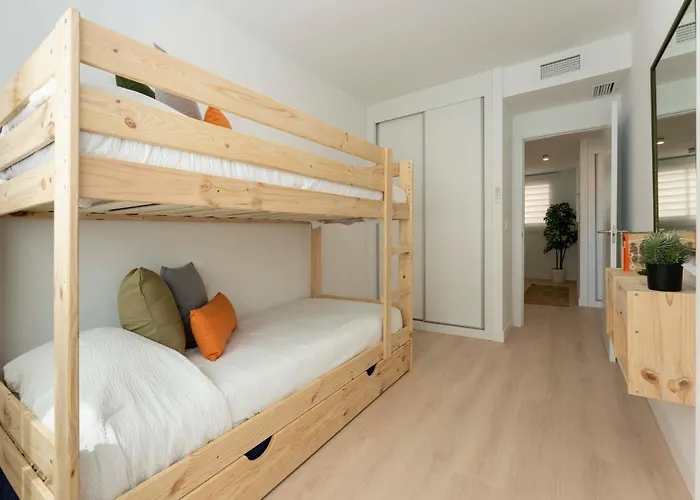 Apartamento De Lujo De Dos Estepona